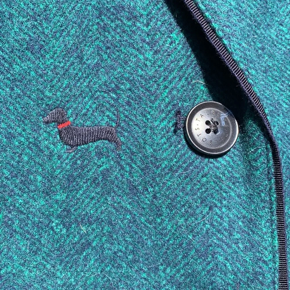 Talbots 6P Aberdeen wool blazer with the cutest dog design! NWOT!! - Picture 4 of 10
